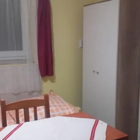Bokros Vendeghaz * Solt